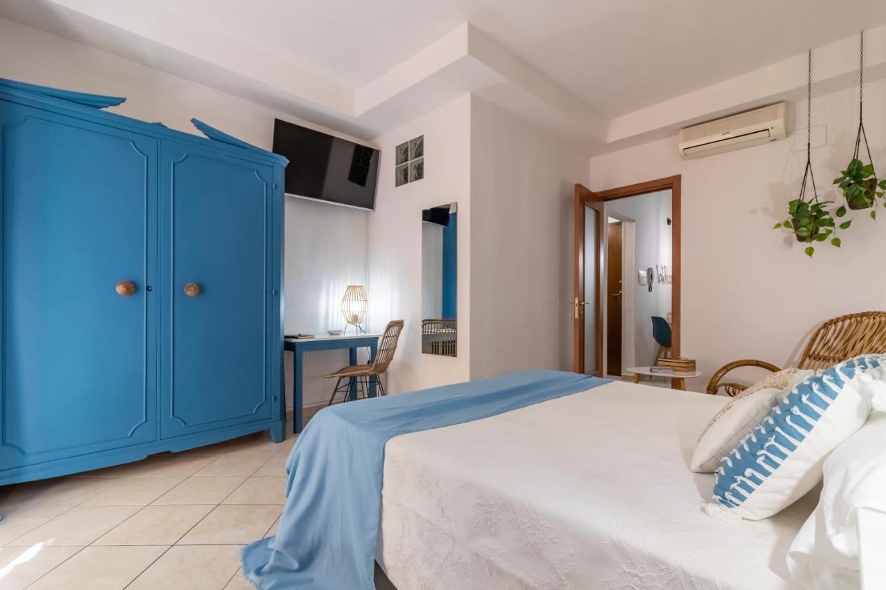 Down Town Blue Apartment La Spezia Exterior photo